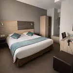 Hotel Logis - Du Nord Et Restaurant La Table D'elisa 3*