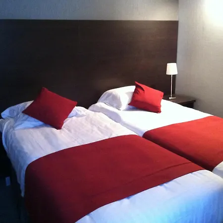 Logis - Du Nord Et Restaurant La Table D'elisa