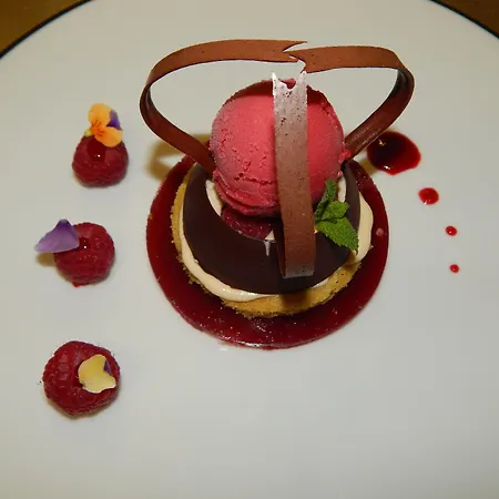 Hotel Logis - Du Nord Et Restaurant La Table D'elisa