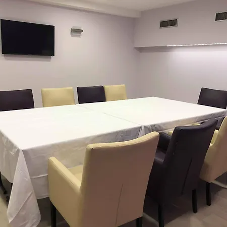 Logis - Du Nord Et Restaurant La Table D'elisa Hotel