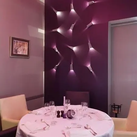 Logis - Restaurant Du Nord 3*