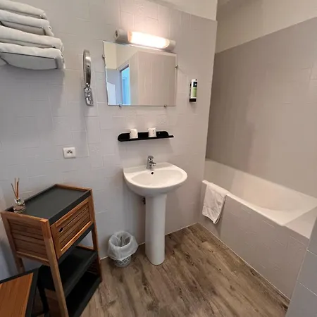 Logis - Du Nord Et Restaurant La Table D'elisa Compiègne