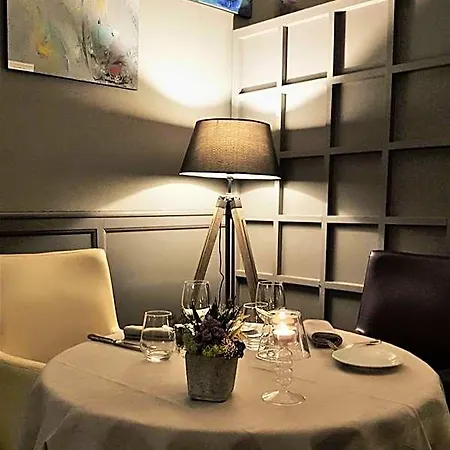 Logis - Du Nord Et Restaurant La Table D'elisa Hotel Compiègne