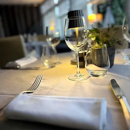 Logis - Restaurant Du Nord Hotel Compiègne