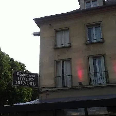 Hotel Logis - Du Nord Et Restaurant La Table D'elisa 3*