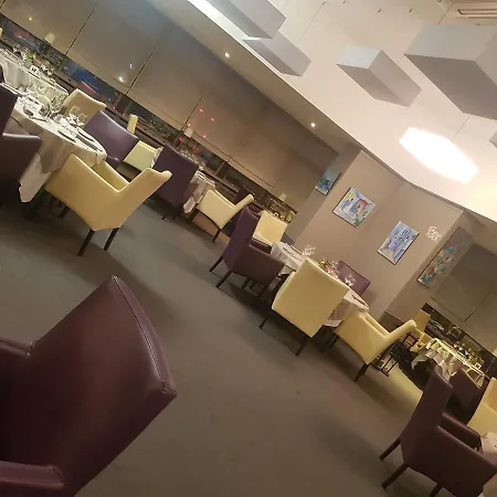 Logis - Du Nord Et Restaurant La Table D'elisa Hotel Compiègne