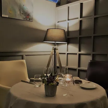 Logis - Du Nord Et Restaurant La Table D'elisa 3* Compiègne