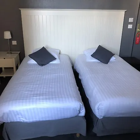 Hotel Logis - Du Nord Et Restaurant La Table D'elisa 3*