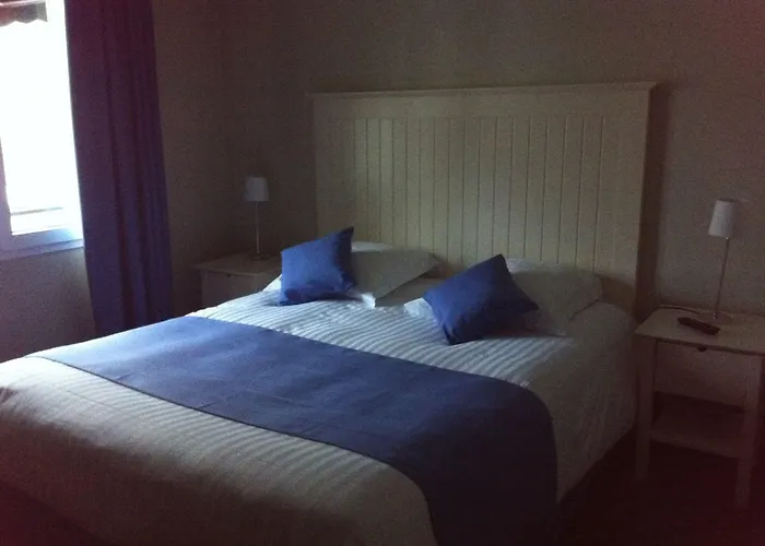 Logis - Du Nord Et Restaurant La Table D'elisa 3*