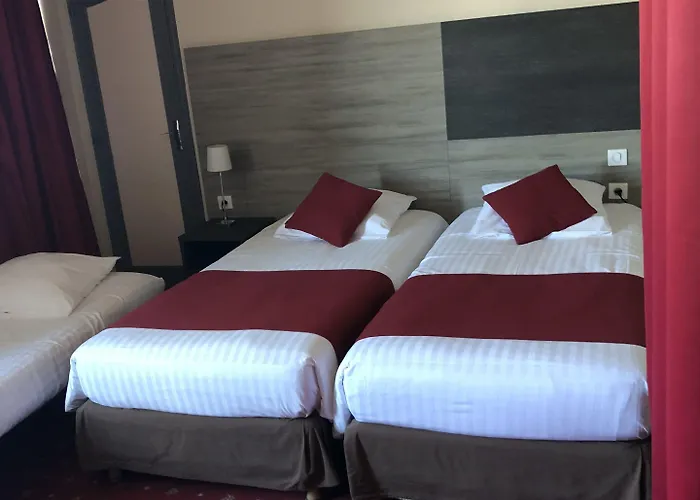 Logis - Du Nord Et Restaurant La Table D'elisa Hotel