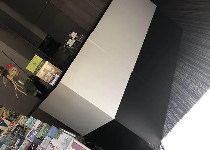 Logis - Du Nord Et Restaurant La Table D'elisa 3*