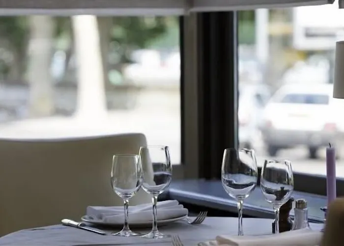 Logis - Du Nord Et Restaurant La Table D'elisa Compiegne