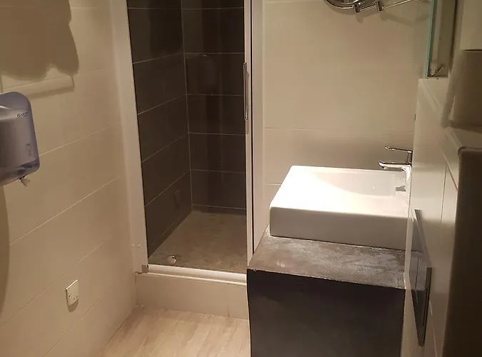 Logis - Du Nord Et Restaurant La Table D'elisa Hotel